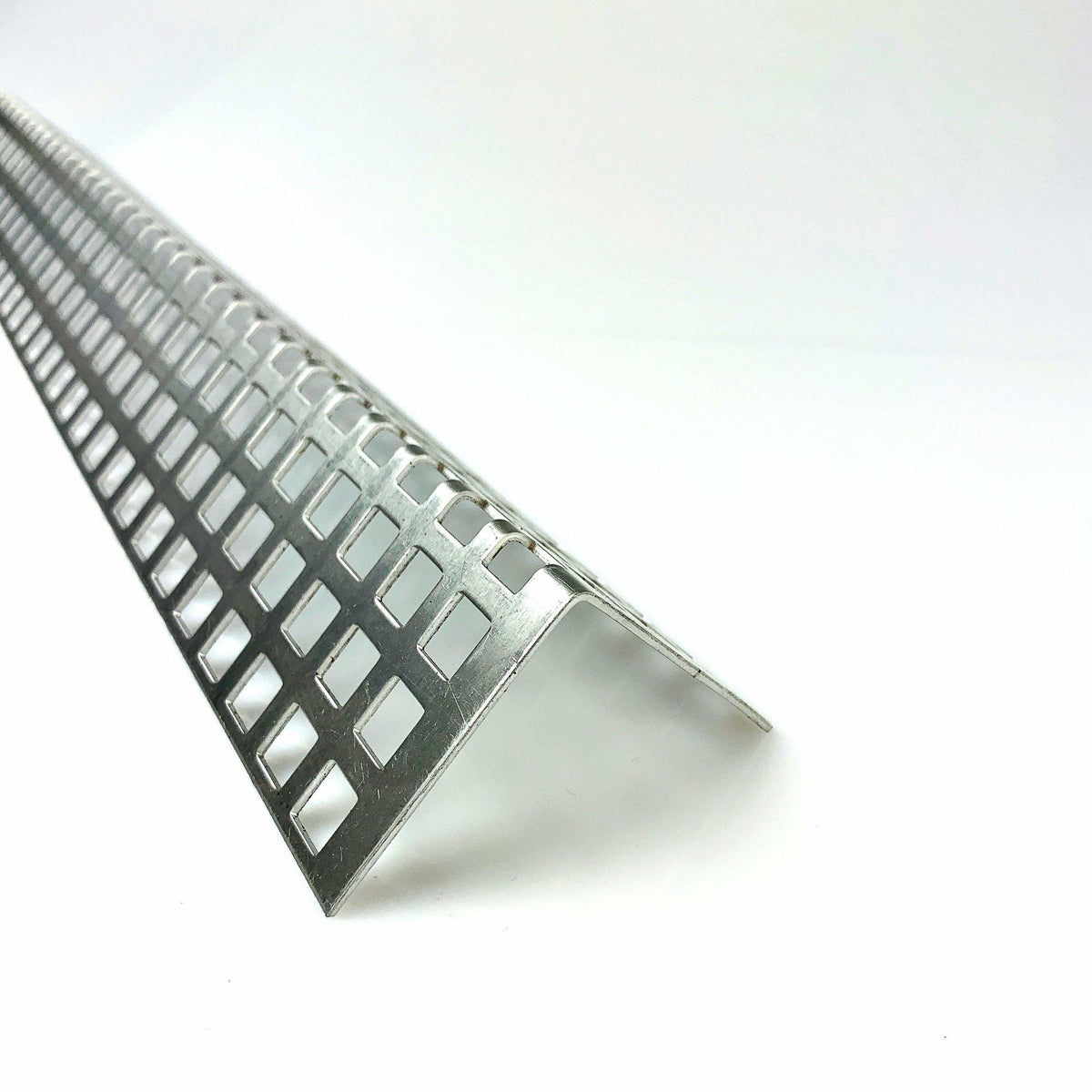 Winkel Lochblech QG10-15 Aluminium 1,5mm dick Alu Blech Z-Profil Kiesfang Winkel Lochblech QG10-15 Aluminium 1,5mm dick Alu Blech Z-Profil Kiesfang